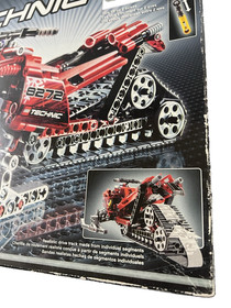 LEGO Technic (8272) Snow Mobile/ Bulldozer Fully Functional Cont. 331 Pcs Sealed