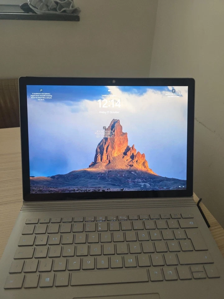 Microsoft Surface Book 2 13” i7 16GB RAM 1TB SSD GTX Touchscreen Laptop Tablet - Image 3 of 3