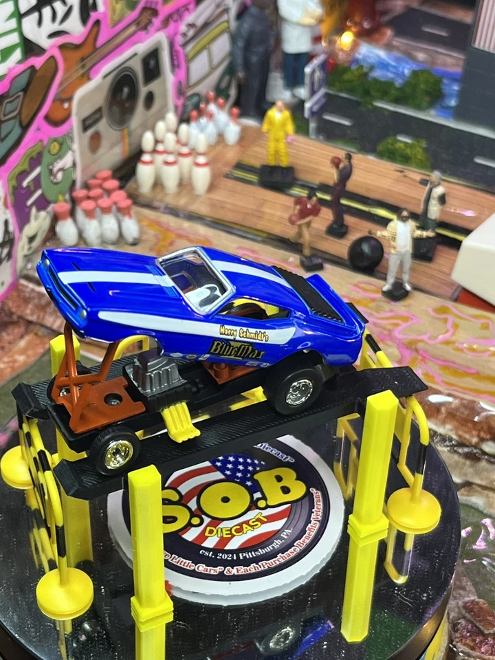 Johnny Lightning 1972 Ford Mustang Schmidt Blue Max FunnyCar NMCond Rubber Tires - Image 3 of 4