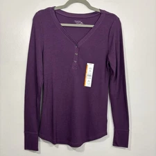 Time and Tru Women’s Plum Colored   Thermal Henley Shirt Size Medium New