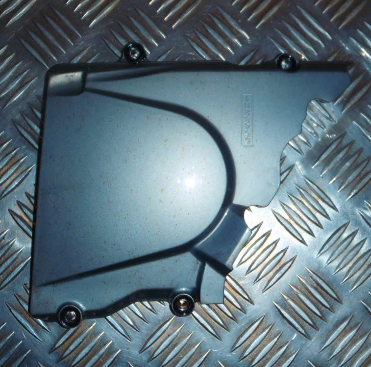 Kawasaki 500 ER5 - Carter pignon sortie boite de kit chaine - Photo 1/1
