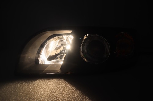 Juego de faros halógenos para Volvo S40 V50 lado conductor y pasajero NUEVO - Imagen 4 de 7