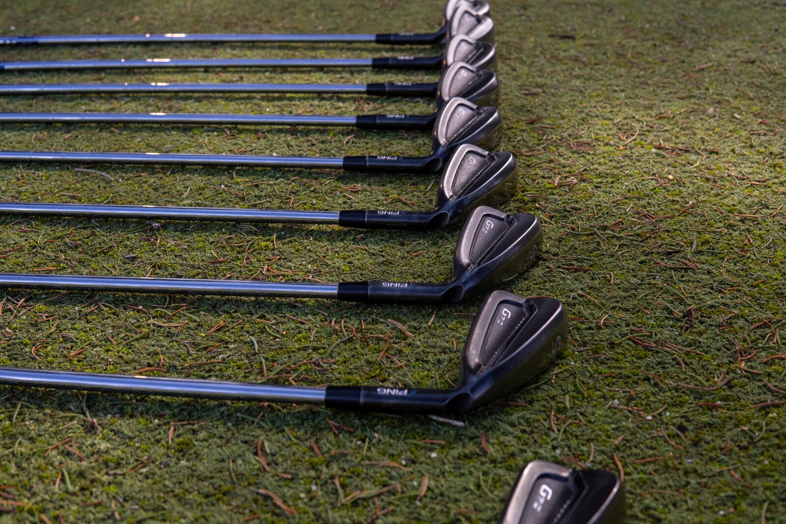 Ping G710 Blue Dot Iron Set 4PW, S and U Wedges Nippon AWT 2.0 Regular