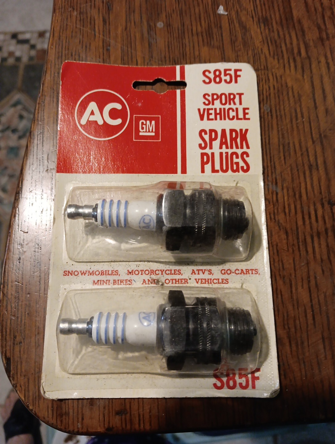 New AC  S85F  SPORT VEHICLE SPARK PLUGS 2 Per Pack  Sealed Pkg