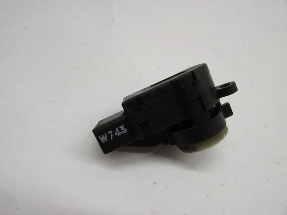 2008 VOLVO S80 T6 ДАТЧИК ТЕМПЕРАТУРЫ ВОЗДУХА 6G9N-19C734-AB OEM 09 10 11 12 13 14 - Изображение 2 из 4