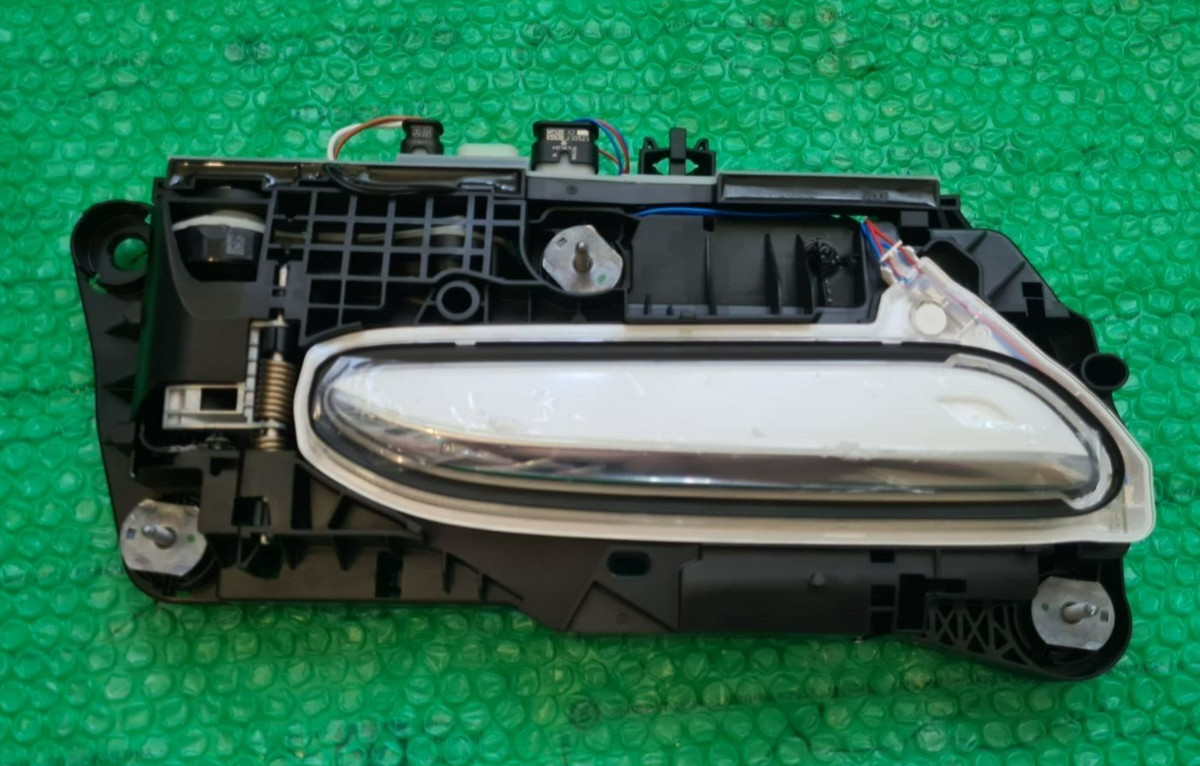 A0997609203 NEW OEM Mercedes Door Handle A0997609203 9149 | eBay 