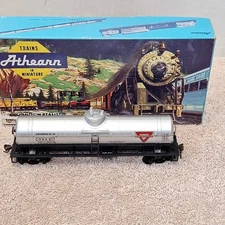 Athearn HO Scale Conoco Single Dome Tanker 