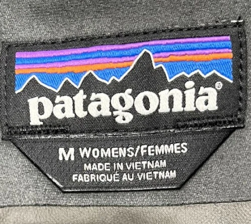 NWT Patagonia Calcite Gore-Tex Packlite Plus Rain Jacket, Black, M - Image 3 of 4