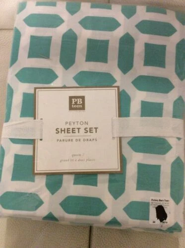 Hojas de cama geométrica Pottery Barn Queen