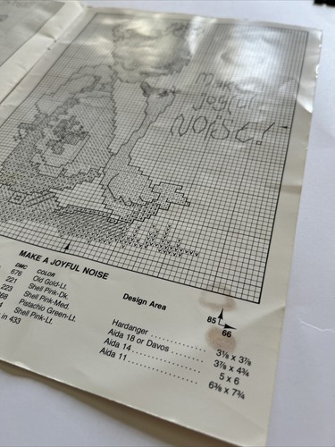 Designs by Gloria & Pat Precious Moments Cross Stitch Pattern Book PM-1 1980 - Picture 4 of 6