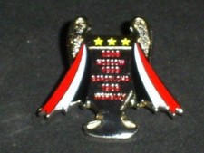 UNITED 'CHAMPIONS OF EUROPE' 68 99 08 BADGE