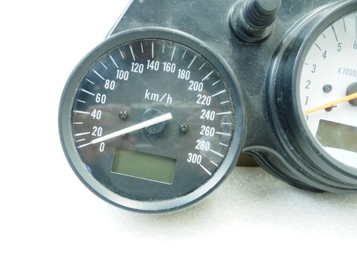 Original Suzuki TL 1000 S 1997 - 2003 Kilometer Instrumentation - Picture 3 of 17