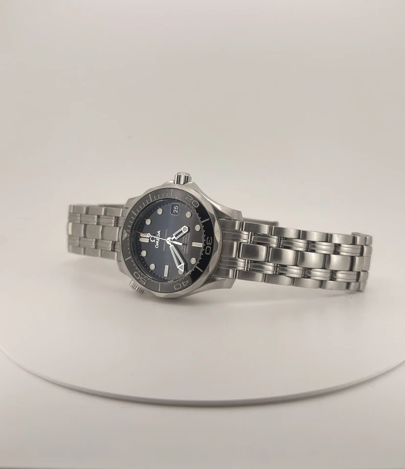 OMEGA Seamaster Diver 300M Co-Axial 36mm midsize Dial Black dial. Rare.FULL SET, photo 3 of 5