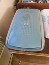 HP Scanjet 3570c Color USB Flatbed Photo Scanner