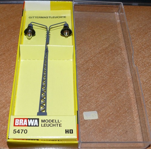 BRAWA 5570, lámpara de mástil de rejilla, 2 brazos nueva, embalaje original | Zustand: Gebraucht