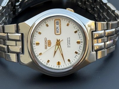 Vintage Seiko 5 Globe Dial   Seiko 21 Jewels Day-Date Japan S-58