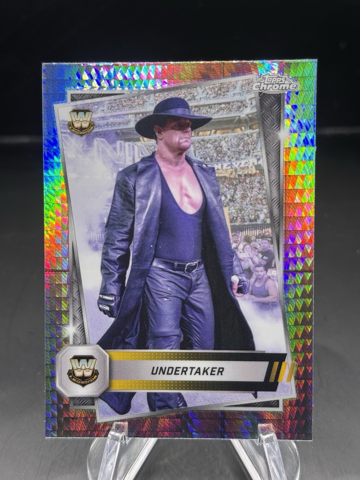 2025 Topps Chrome WWE UNDERTAKER No. 21 Prism Refractor