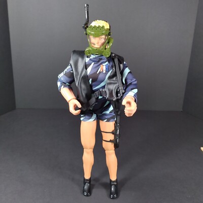 1996 Hasbro GI Joe Action Figure, Diver Outfit, Life Jacket, Knife, Mask