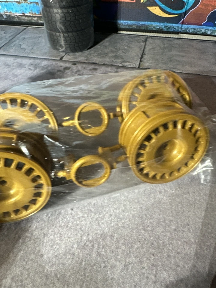 Tamiya Subaru Wrx Mexico Rally spoke wheels - Gold (2 pair) Tires And Wheels - Image 3 of 4