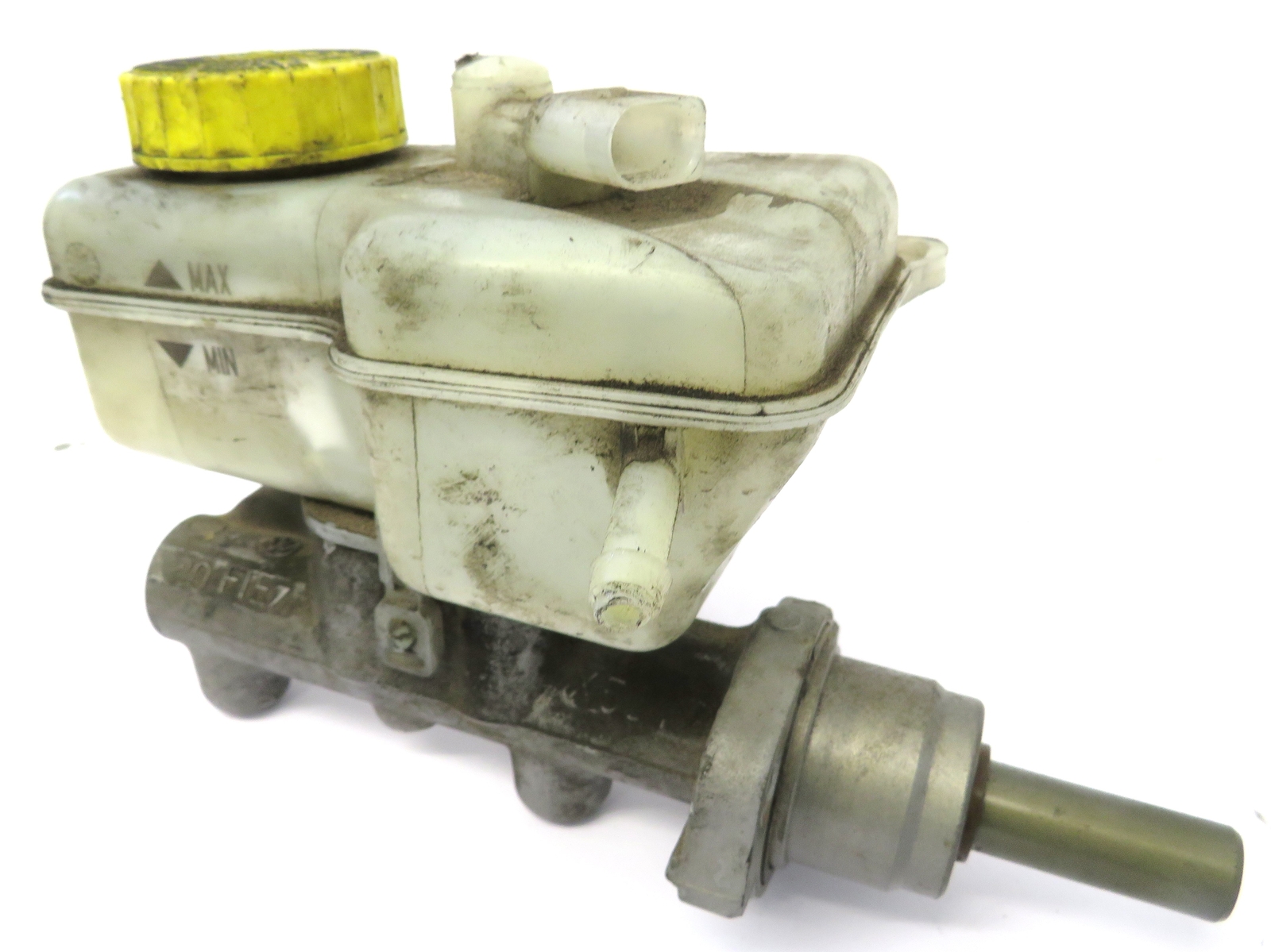 2006 VW Volkswagen Polo 9n3 1.2 Petrol Brake Master Cylinder PN