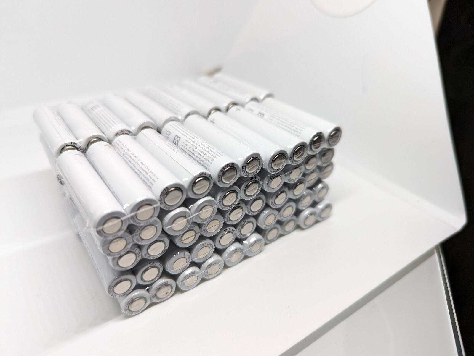 Batteries Google AAA Alkaline 24A LR03 1.5V 50 / 100-Pack Exp 2032 New-image