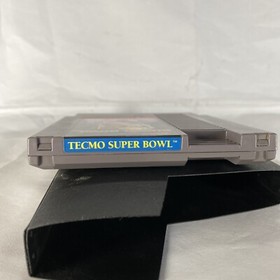 Vintage Genuine NES Nintendo Tecmo Super Bowl Video Game Cartridge TESTED CLEAN!