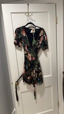 farm rio summer garden Anthropologie Xsmall Black Parrot Farmeio
