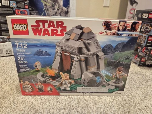 LEGO Star Wars: Ahch-To Island Training (75200) New Sealed