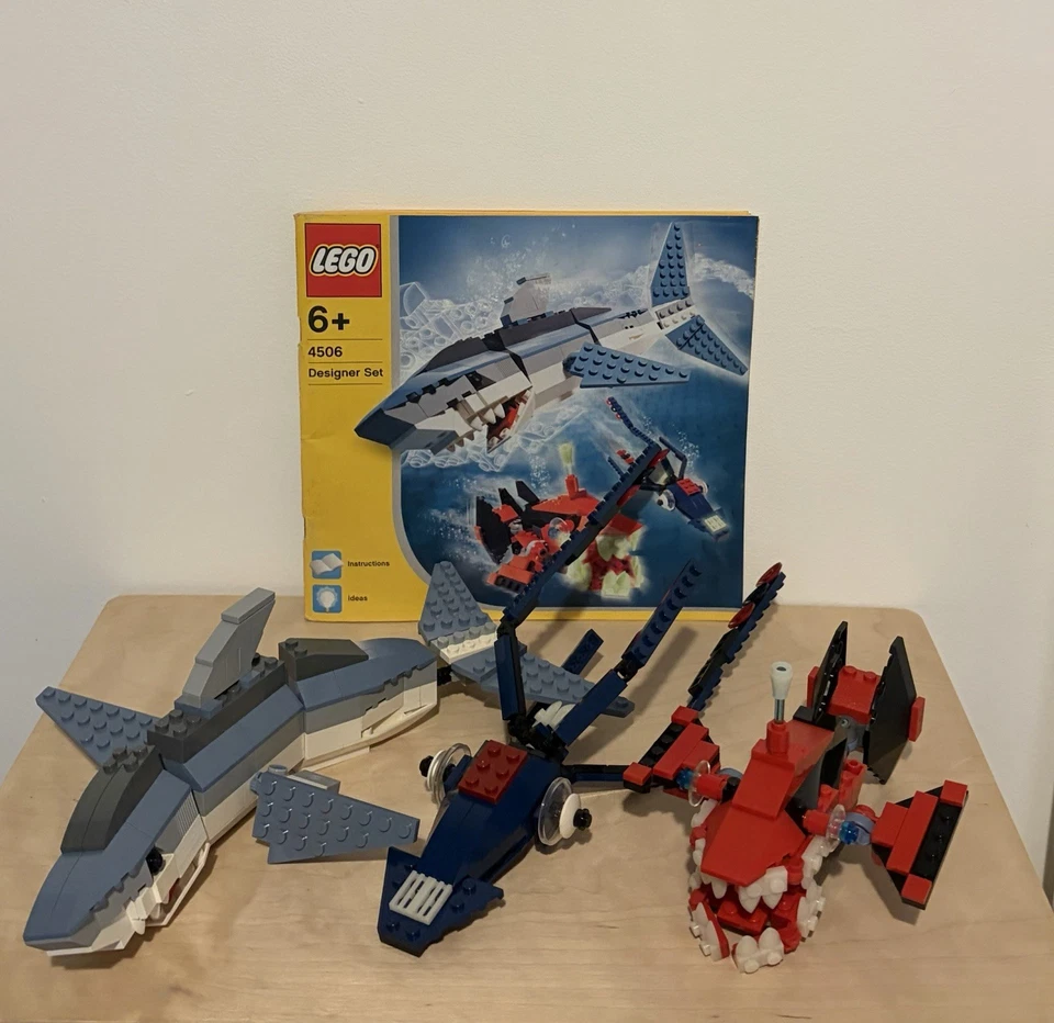 LEGO Creator 4506 Deep Sea Predators, photo 1 of 5