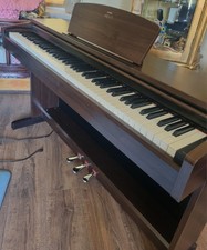 Yamaha Arius YDP-140 Digital Piano (No Stool)