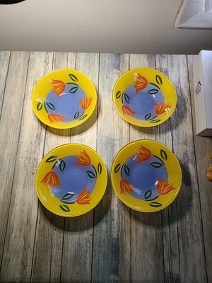 4 vintage Arcoroc Matys yellow glass all-purpose bowls featuring Orange Tulips