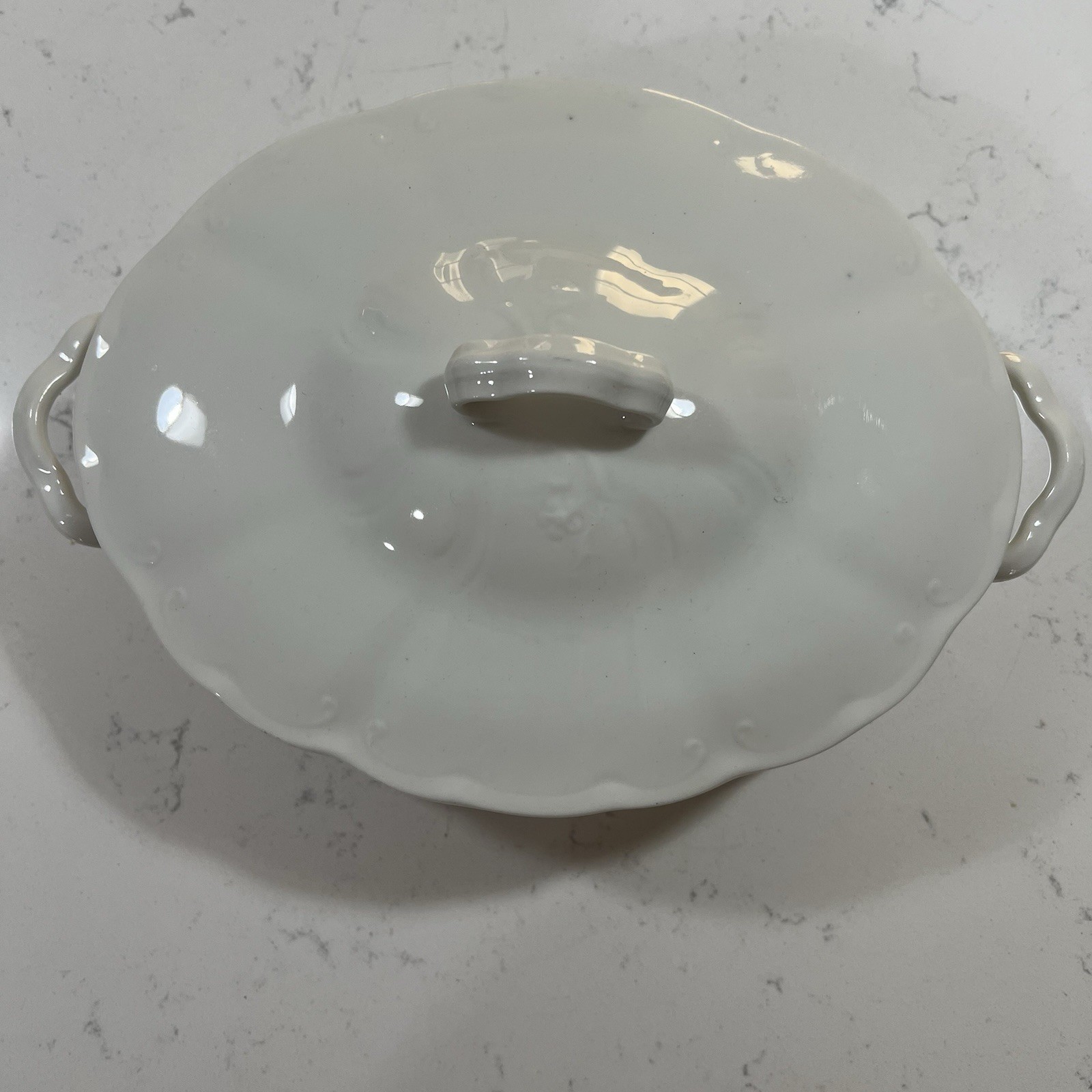 Vintage Covered Dish Tureen Soup Serving Bowl O. P. Co. Syracuse White Lid China