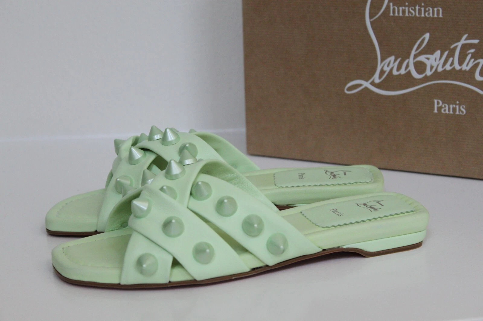 Christian Louboutin — New sz 8.5 / 38.5 Christian Louboutin Green Miss Spika Club Flat Sandal Shoes