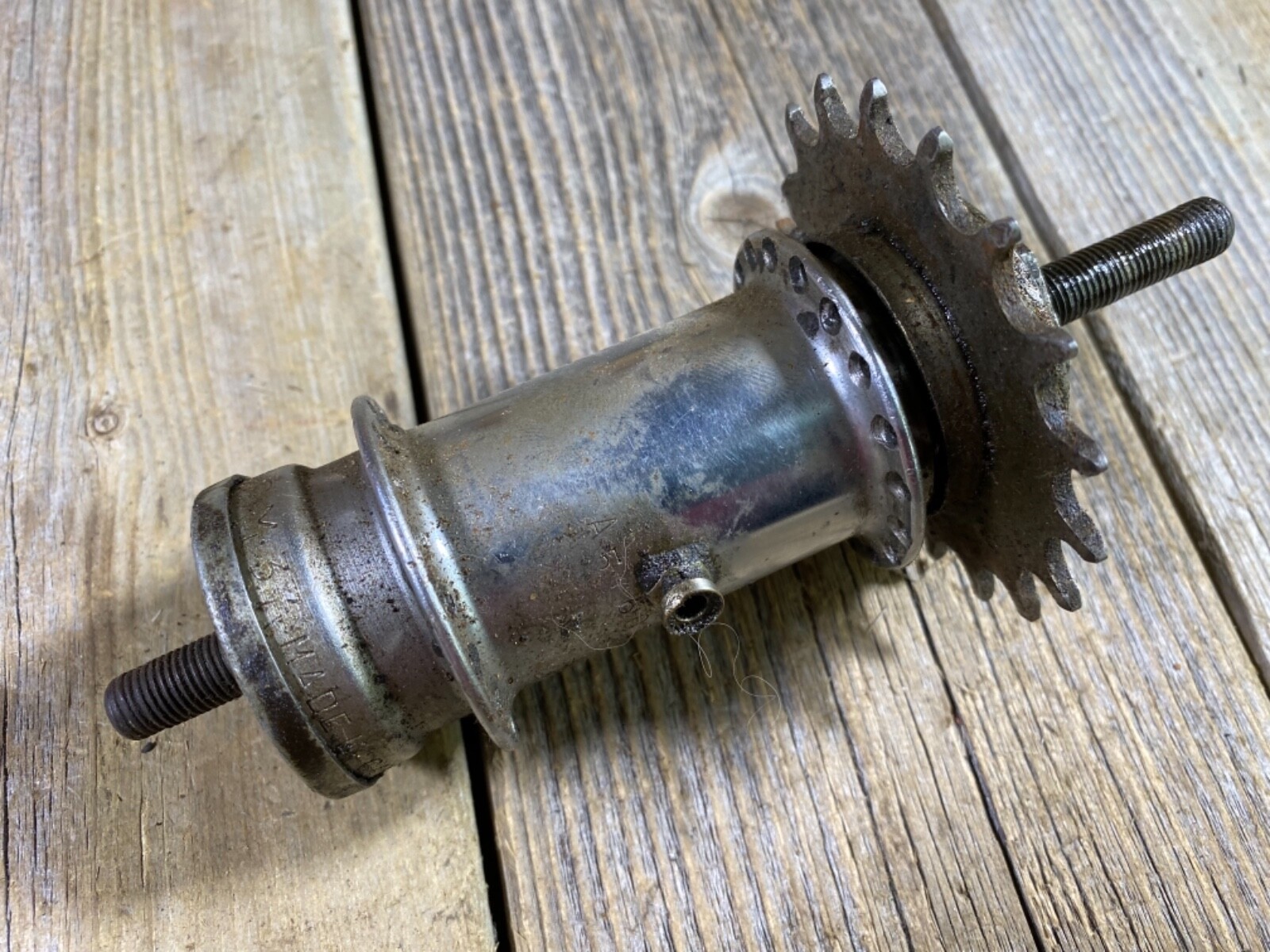 VINTAGE ANTIQUE CCM 1937 COASTER BRAKE BICYCLE HUB 36 HOLES 36H USED