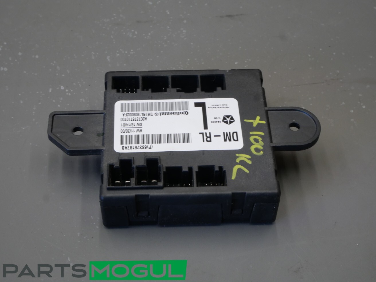 2017-20 MASERATI LEVANTE REAR LEFT DOOR CONTROL MODULE CAN CODE ECM M161 GHIBLI