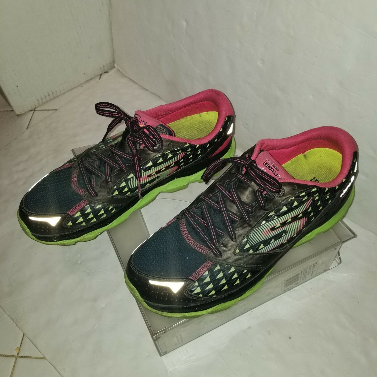 Relatieve grootte negeren onenigheid Skechers Go Run Ultra 2 Womens Running Shoes Size 10 Charcoal Hot Pink 2014 | eBay Relatieve grootte negeren onenigheid Skechers Go Run Ultra 2 Womens Running Shoes Size 10 Charcoal Hot Pink 2014 | eBay