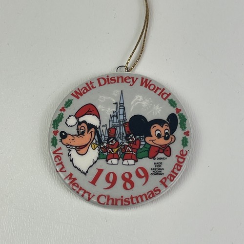 VTG 1989 Walt Disney World Very Merry Christmas Parade Ornament Mickey Goofy - Picture 1 of 7