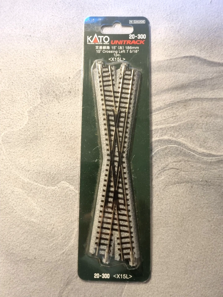 KATO BALLASTED (1 pce) 15 DEGREES UNITRACK CROSSING #20-300 (BRAND NEW) N Scale - Image 4 of 4
