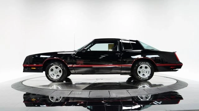 1987 Chevrolet Monte Carlo SS 2D Aerocoupe - Image 3 of 4