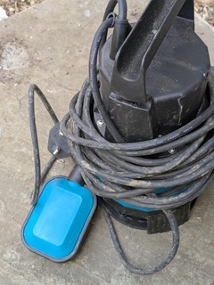 KATSU 400W Submersible Water Pump 7500L/h for Pools Ponds Draining