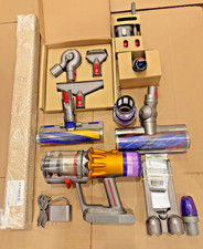 Dyson V12 Detect Cordless Vacuum Cleaner. Extra Accessories.
