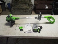 Greenworks 24V 12 inch Cordless String Trimmer and Edger (2-In-1) 