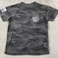 Howitzer Patriot Shirt Mens Small We The People Flag Camo Patriotic American