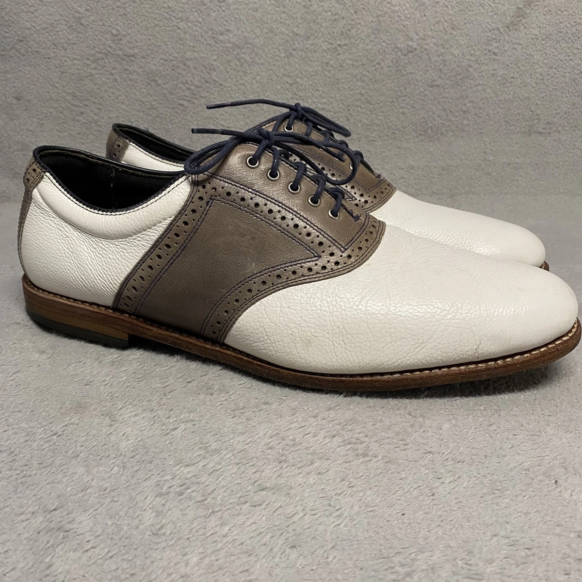 Allen Edmonds Golf Shoes for Men with Upper Leather for sale  display picture 1