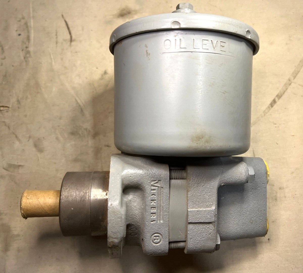VICKERS POWER STEERING PUMP MODEL VT16 100 40 95 10 S6 VICKERS POWER STEERING PUMP MODEL VT16 100 40 95 10 S6