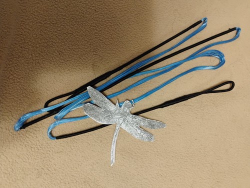 Dragonfly FastFlight Bowstring Light Blue AMO 60" Actual 56"