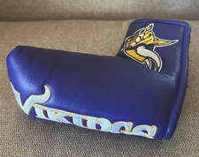 Minnesota Vikings NFL Golf Blade Putter Headcover, Magnetic Closure