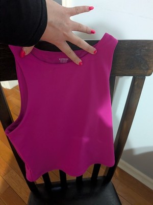 Express Body Contour High Compression Sleeveless Tank Top Pink Size M