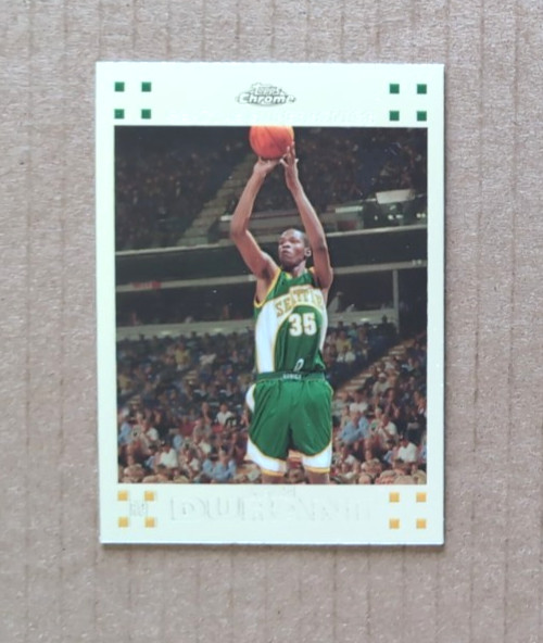 Kevin Durant 2007 Topps Chrome #131 Base Price Guide - Sports Card