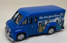 Matchbox Yesteryear Power of The Press Dodge Route Van NY New York Times YPP04